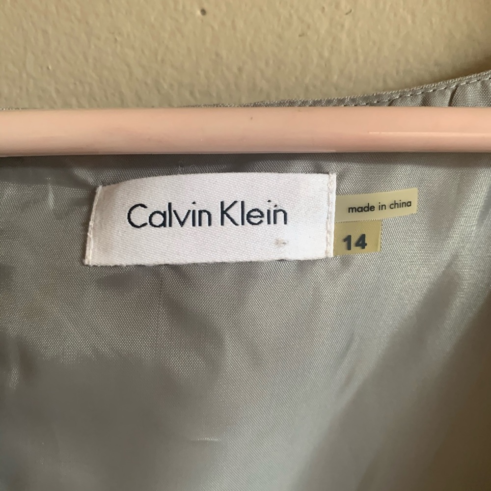 Calvin Klein dress - Picture 3 of 3